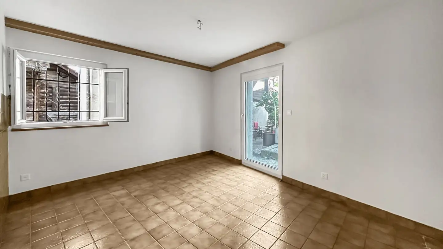 Apartment for sale - 1981 Vex - Photo 2