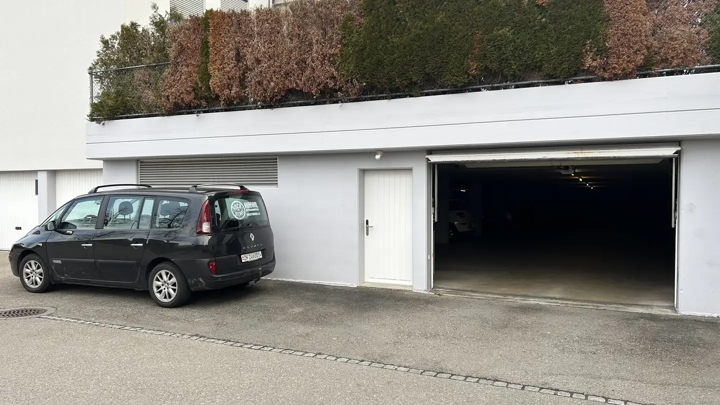 Parcheggio esterno in affitto - Zihlstrasse 12, 8575 Bürglen TG