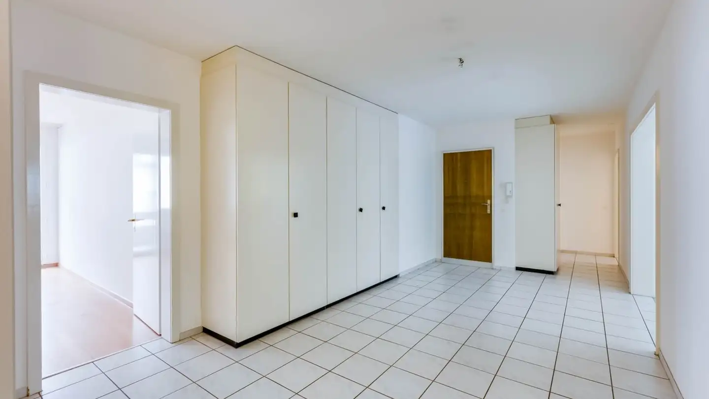 Apartment for rent - Pfeffingerstrasse, 4053 Basel - Photo 2