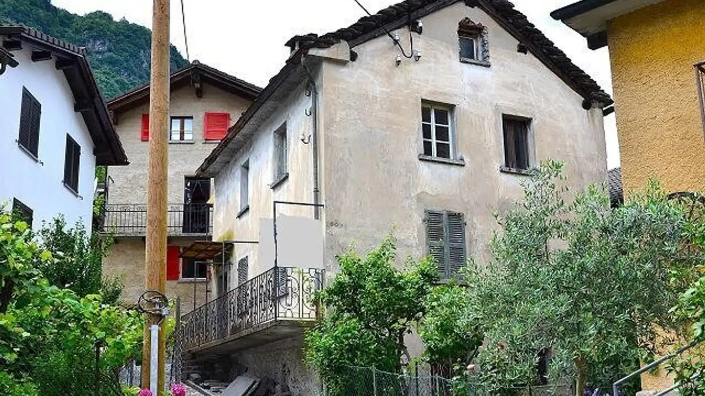 Maison troglodyte à vendre - 6744 Personico