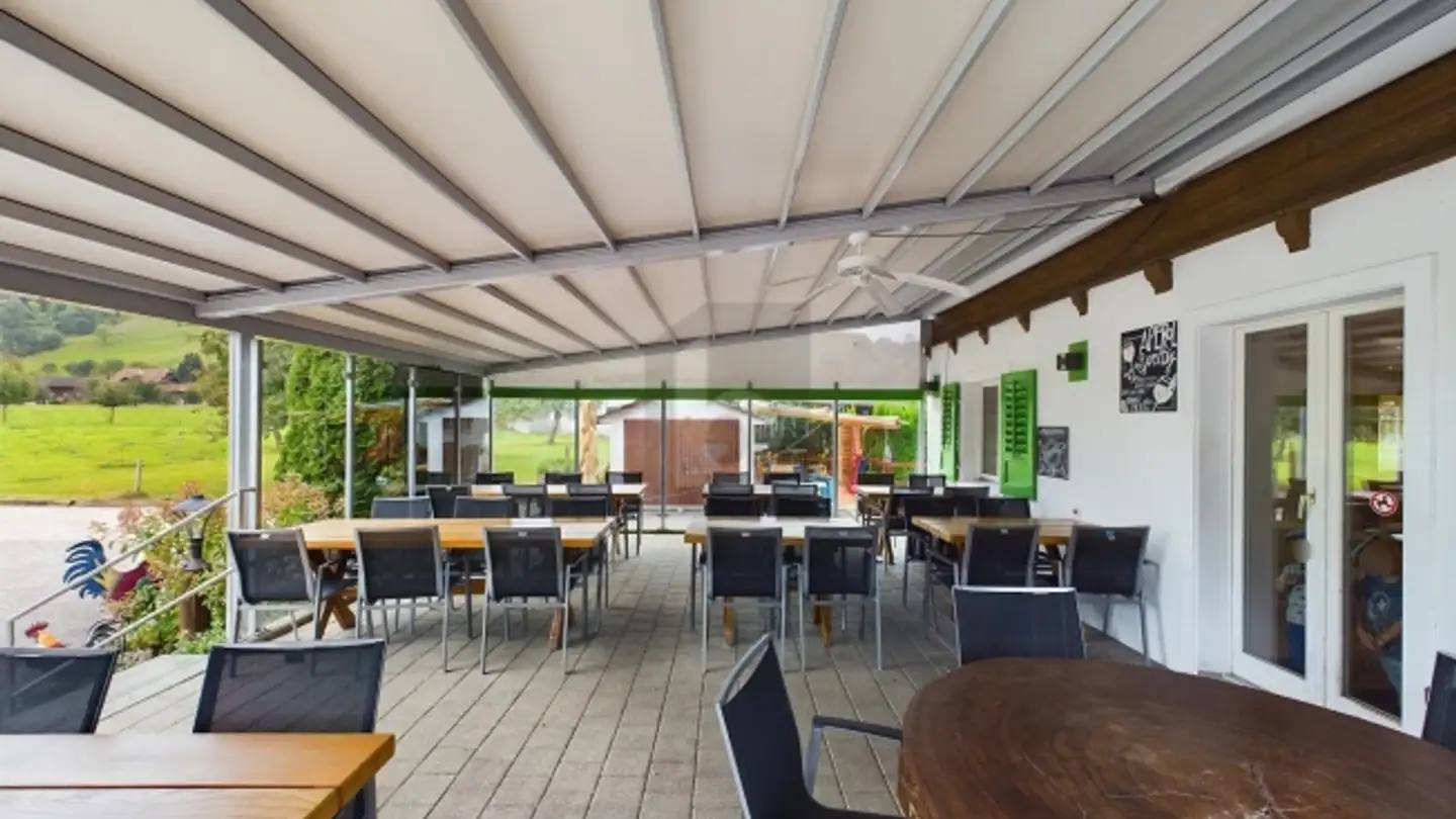 Castle for sale - 6126 Daiwil - Photo 2