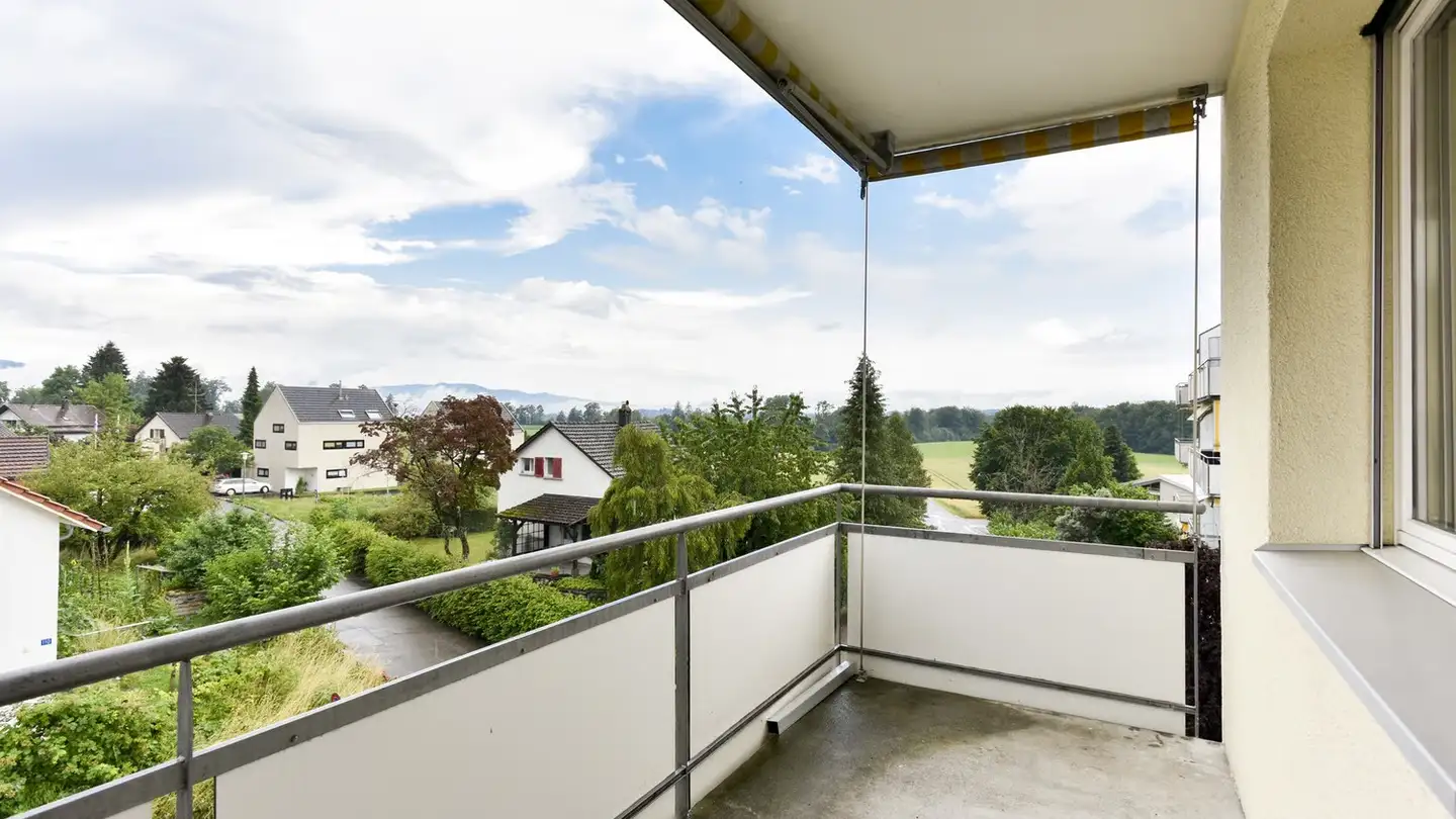 Wohnung mieten - Bachtelstrasse 22a, 8630 Rüti ZH - Foto 2