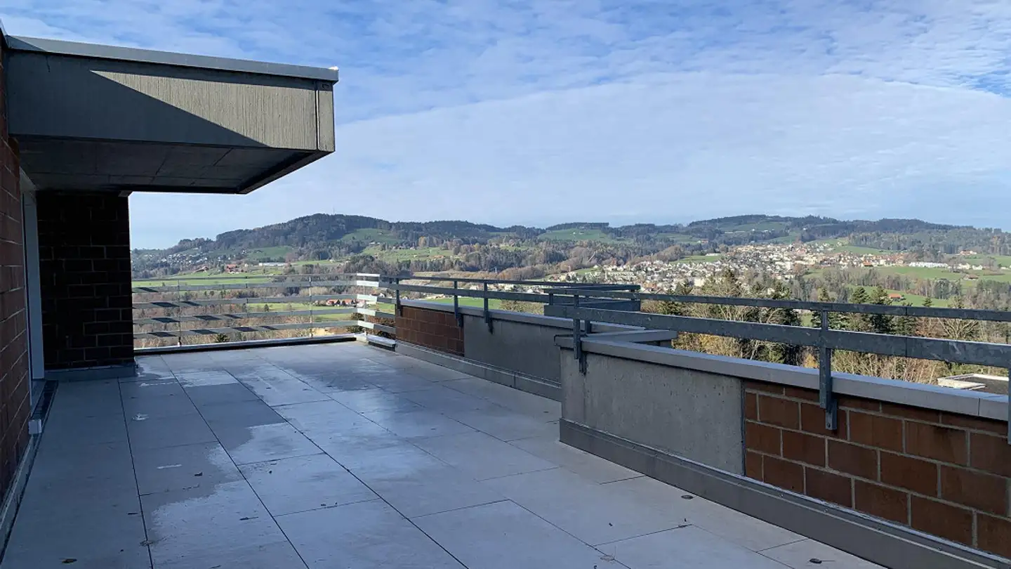 Attique à louer - Dietlistrasse 51, 9000 St. Gallen