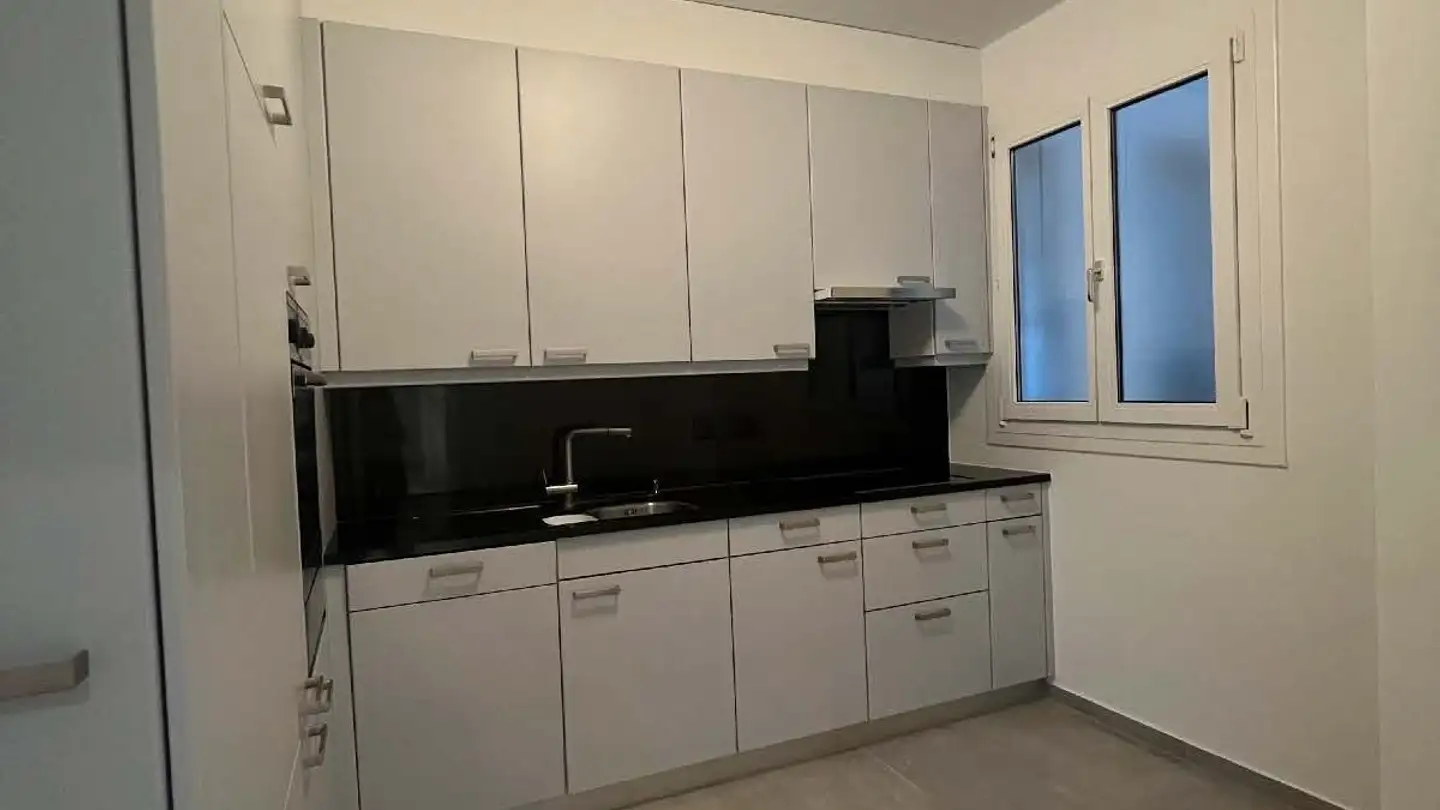 Appartamento in vendita - Piazza Stazione 4, 6600 Muralto - Photo 4