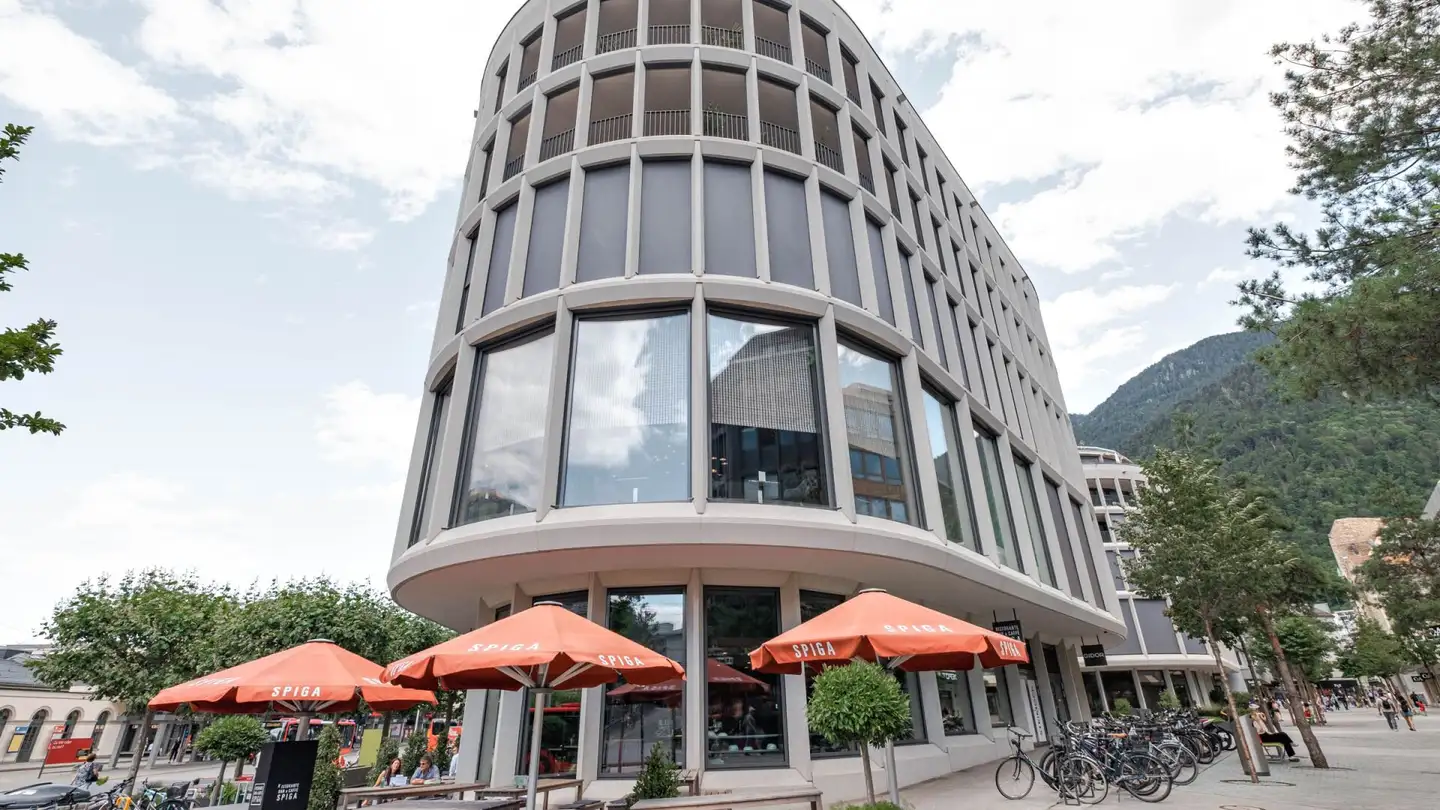 Shopping center for rent - Bahnhofstrasse, 7000 Chur