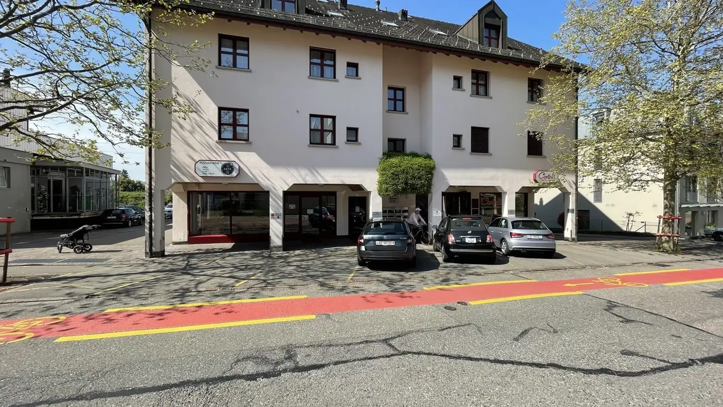 Gewerbe mieten - Dammstrasse 10, 8708 Männedorf