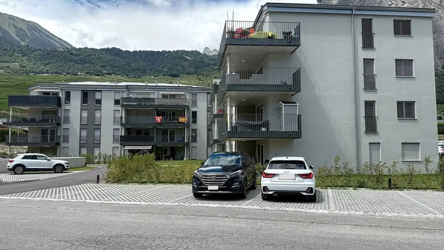 Single garage for rent - Route Romaine 48, 1912 Leytron