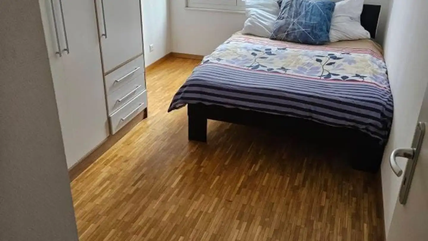 Single room for rent - Avenue Des Bains, 1400 Yverdon-les-Bains - Photo 2