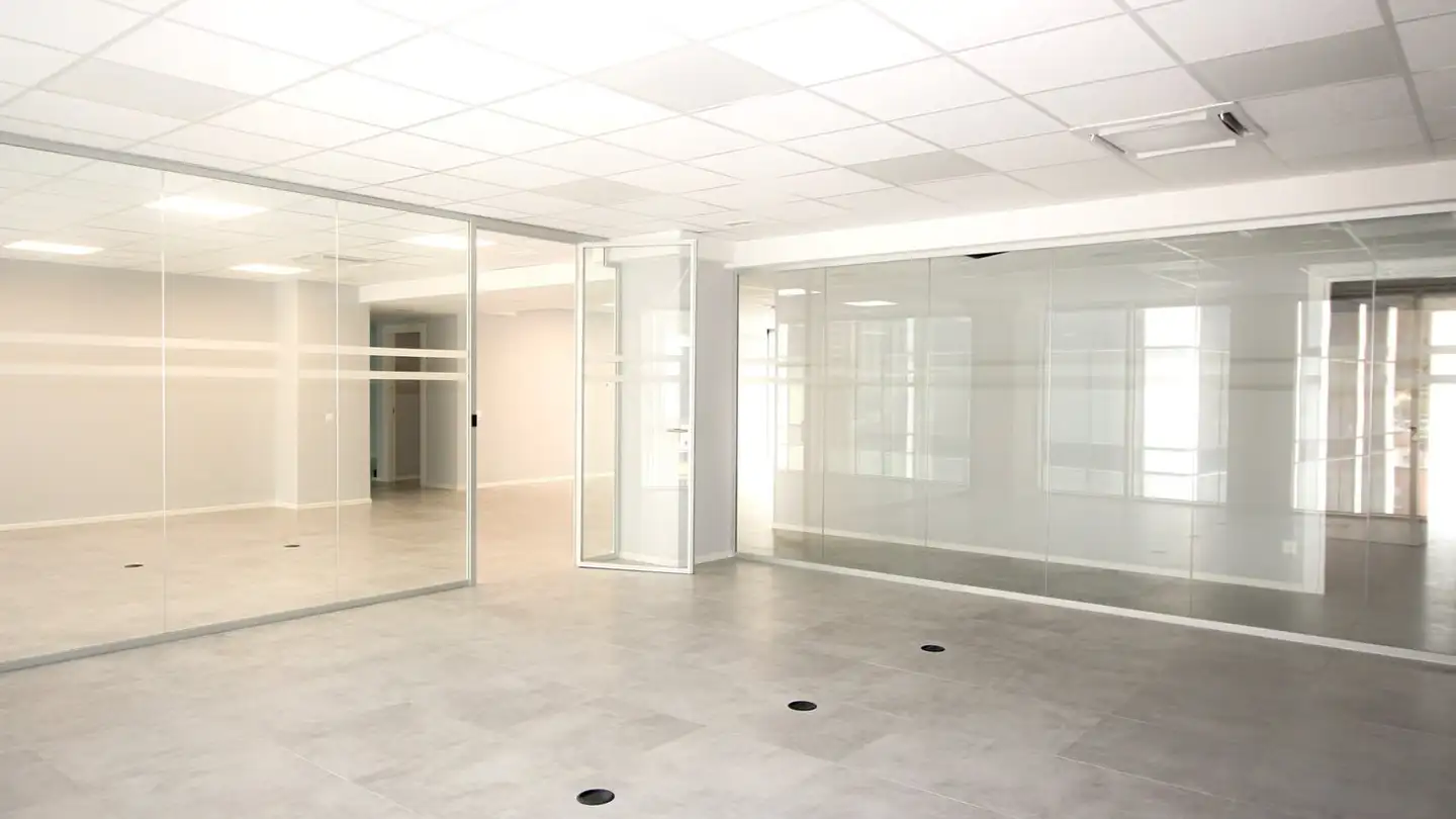 Spazio ufficio in affitto - Via Maestri Comacini 4, 6830 Chiasso - Foto 3