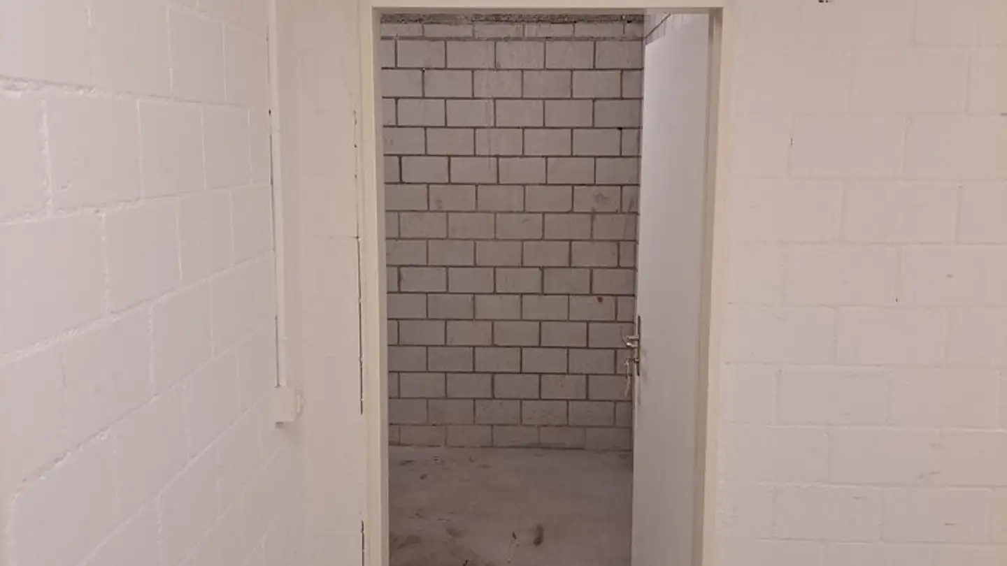 Atelier à louer - Reinacherstrasse 3, 4106 Therwil