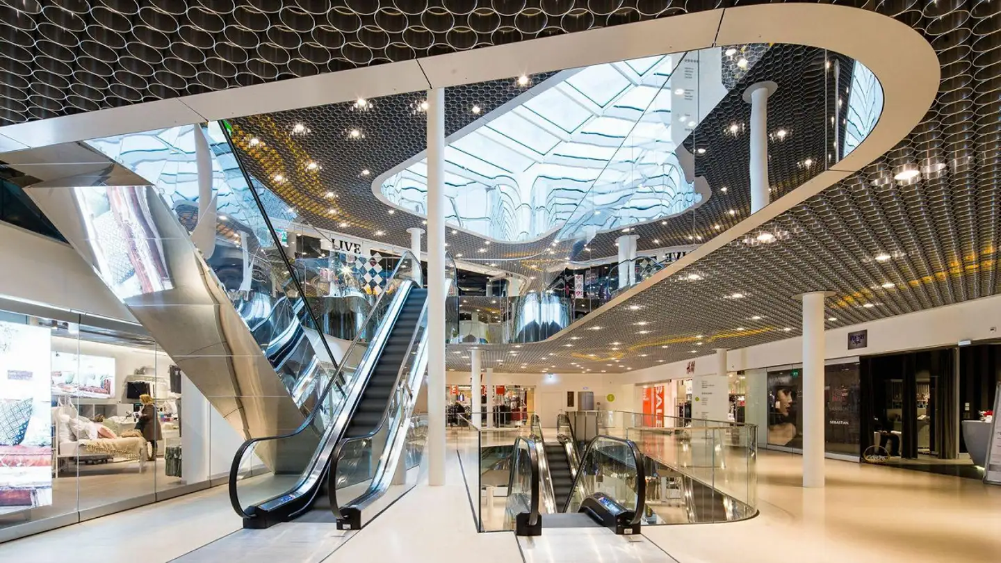 Gewerbe mieten - Hofwiesenstrasse 4, 8604 Volketswil - Foto 2
