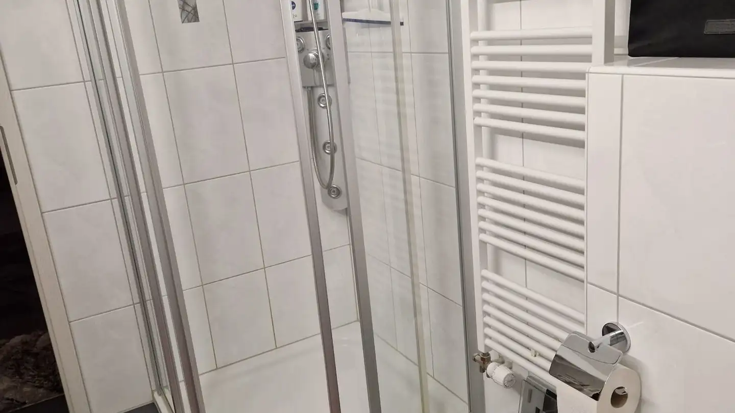 Wohnung mieten - Walterswilerstrasse 1G, 5745 Safenwil - Foto 2