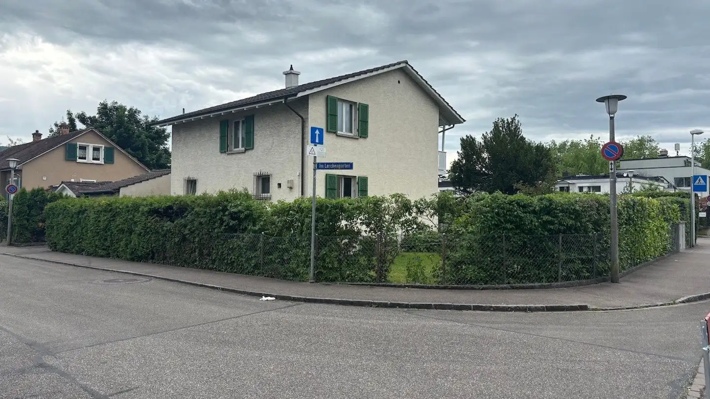 Einfamilienhaus mieten - Im Lerchengarten 14, 4153 Reinach BL