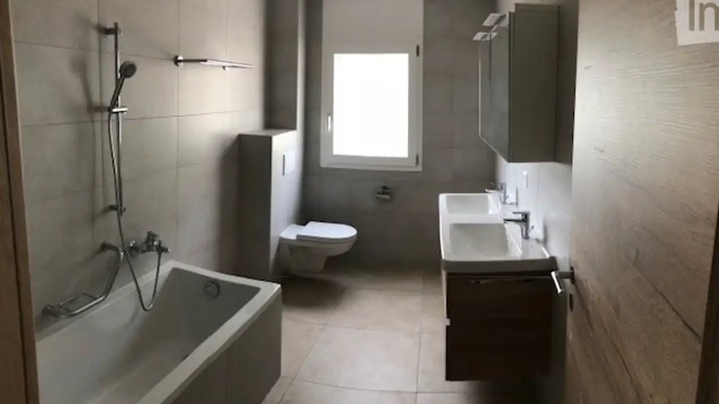 Appartement à louer - Rue Centrale 9, 1580 Oleyres - Photo 2