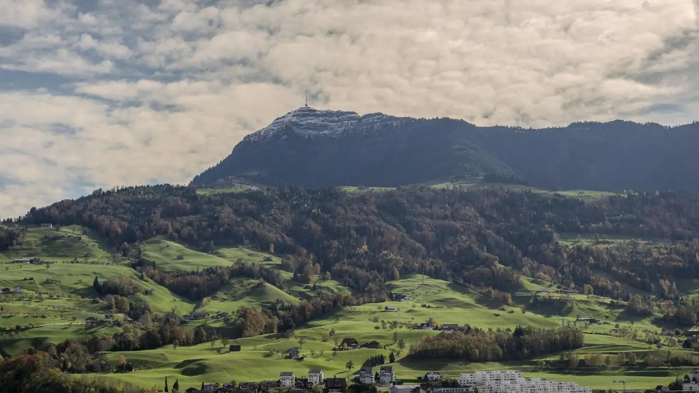 Appartamento a gradini in vendita - Chliarniweg 3, 6403 Küssnacht am Rigi - Photo 2