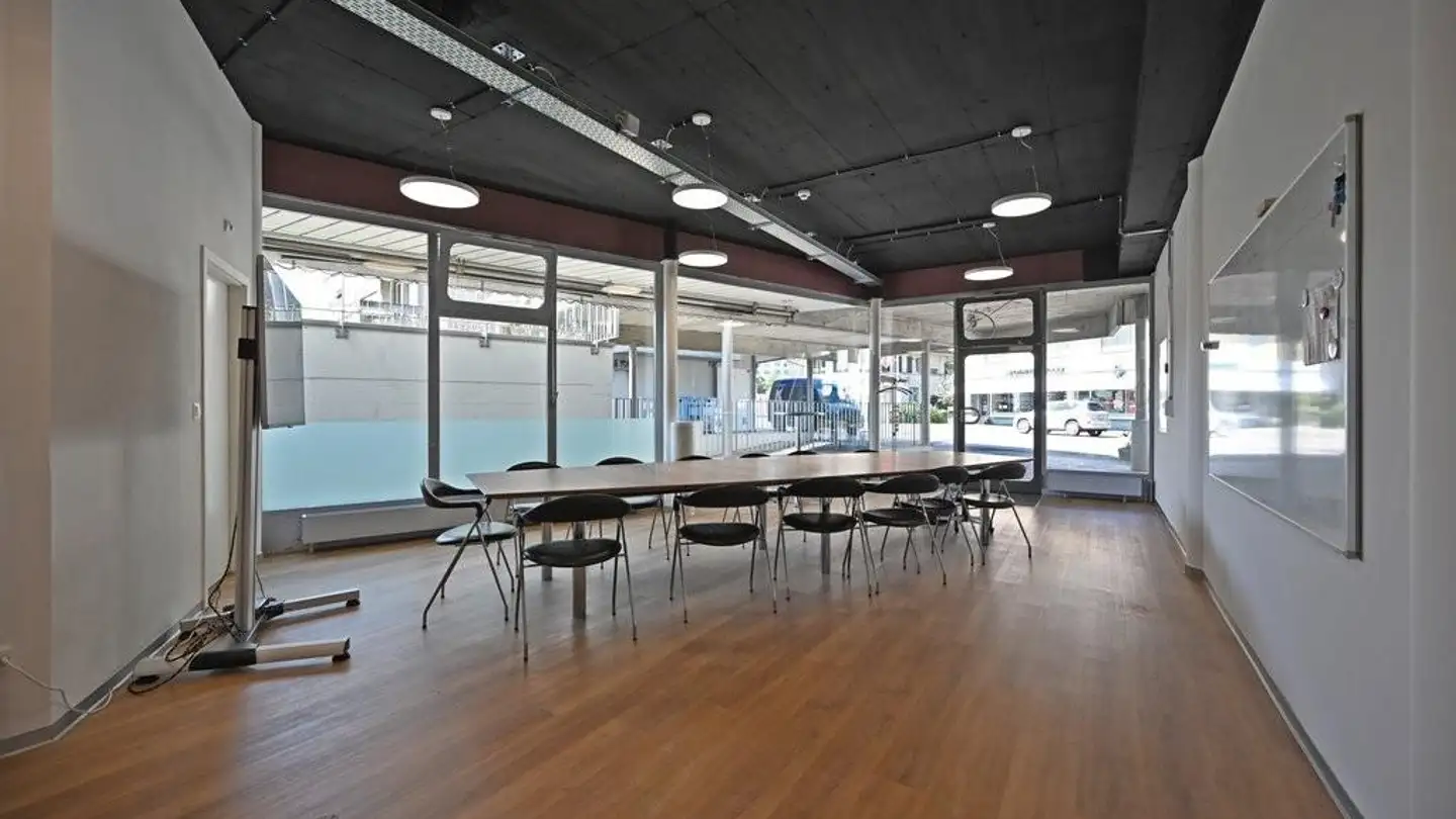 Shop for rent - Bernstrasse 34, 3072 Ostermundigen - Photo 2