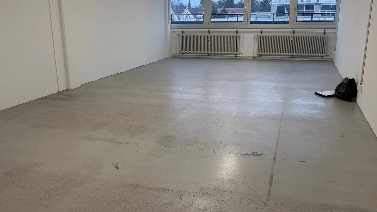 Workshop for rent - Alte Lyss-Strasse 12, 3270 Aarberg