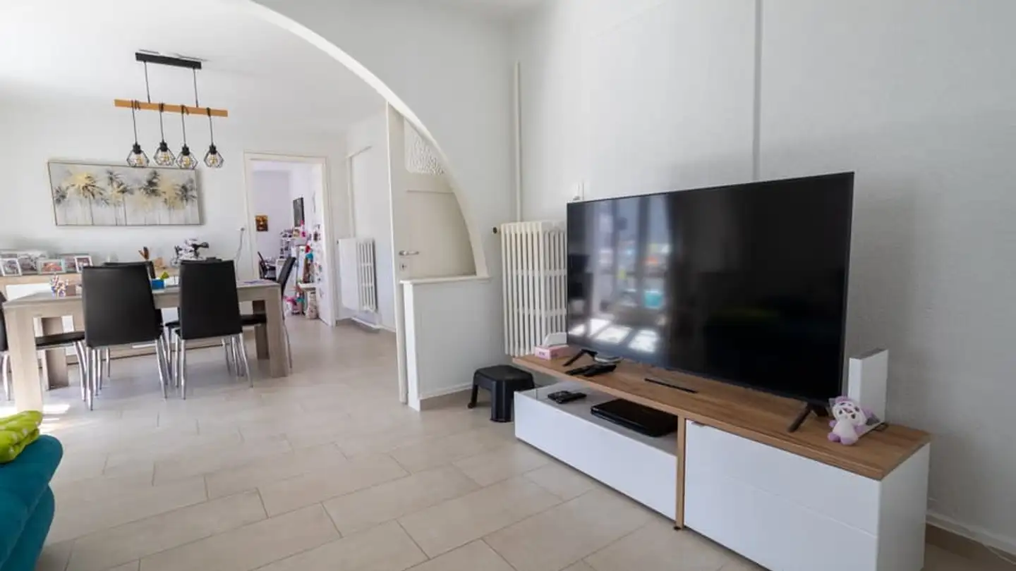 Apartment for rent - Rue François-Jaques 5, 2114 Fleurier - Photo 2