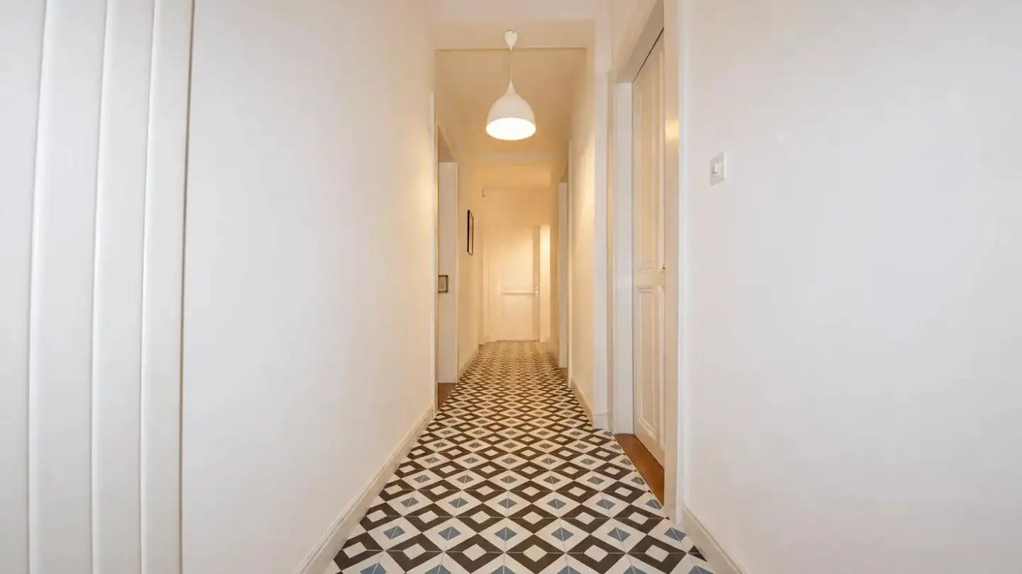 Mixed-use building for sale - 1030 Bussigny - Photo 3