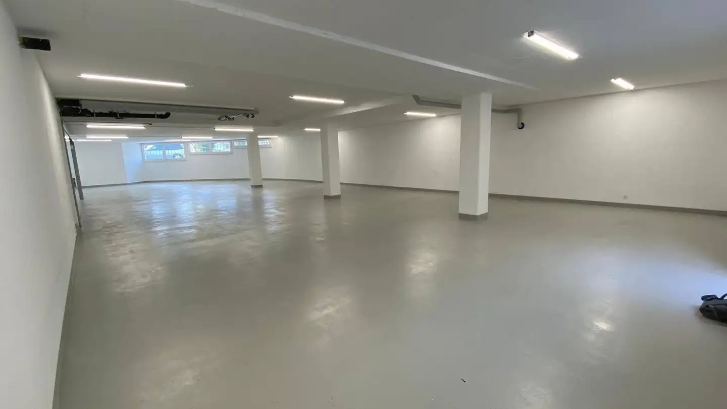 Arcade for rent - 1025 St-Sulpice VD - Photo 2