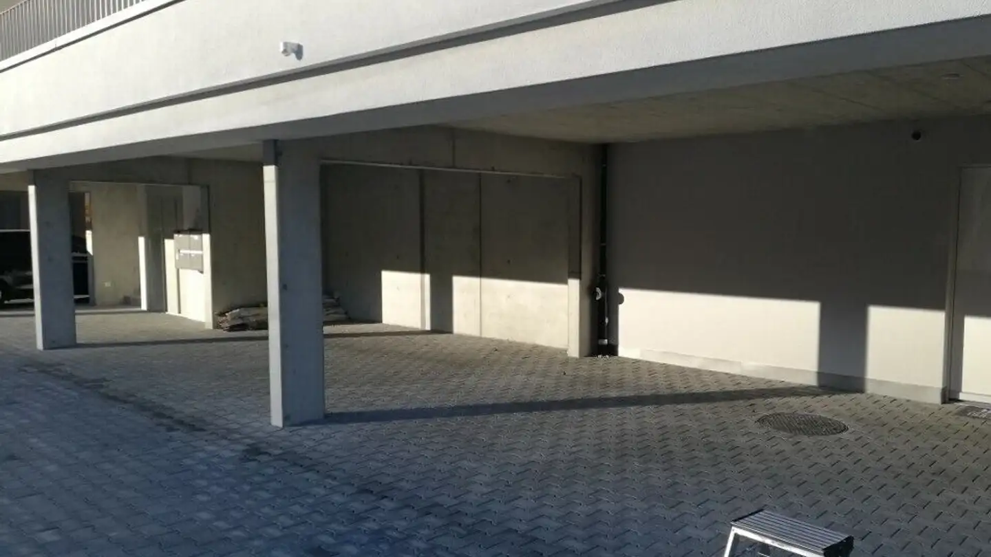 Parcheggio interno in vendita - Parallelweg 3, 4452 Itingen - Foto 4