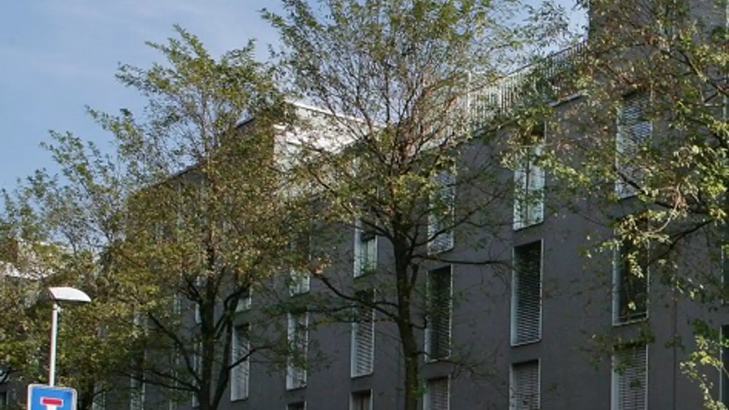 Place de parking souterraine à louer - Rue Alexander-Schöni / Alexander-Schöni-Strasse 54, 2503 Biel/Bienne