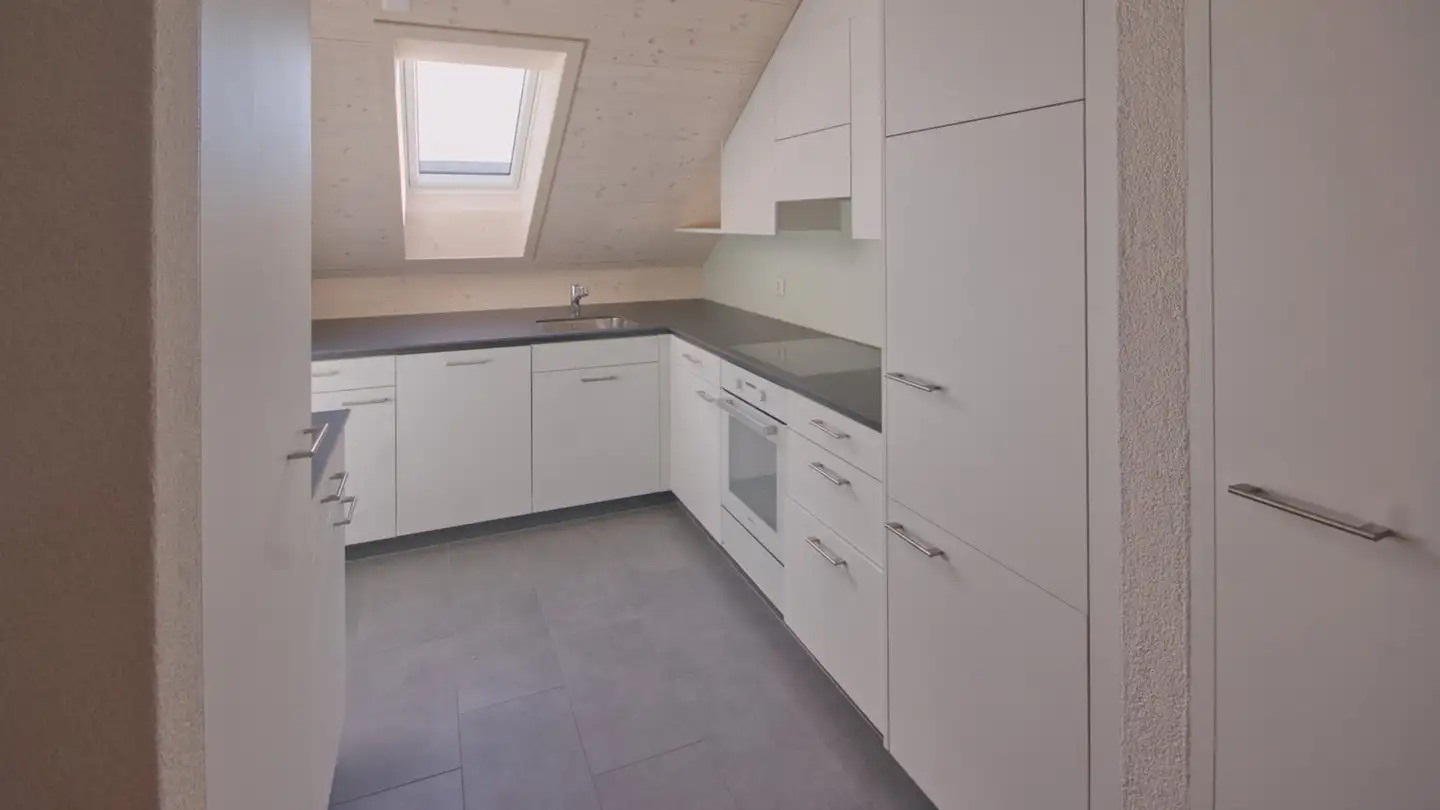 Dachgeschosswohnung mieten - Bündtstrasse 6, 5432 Neuenhof - Foto 3