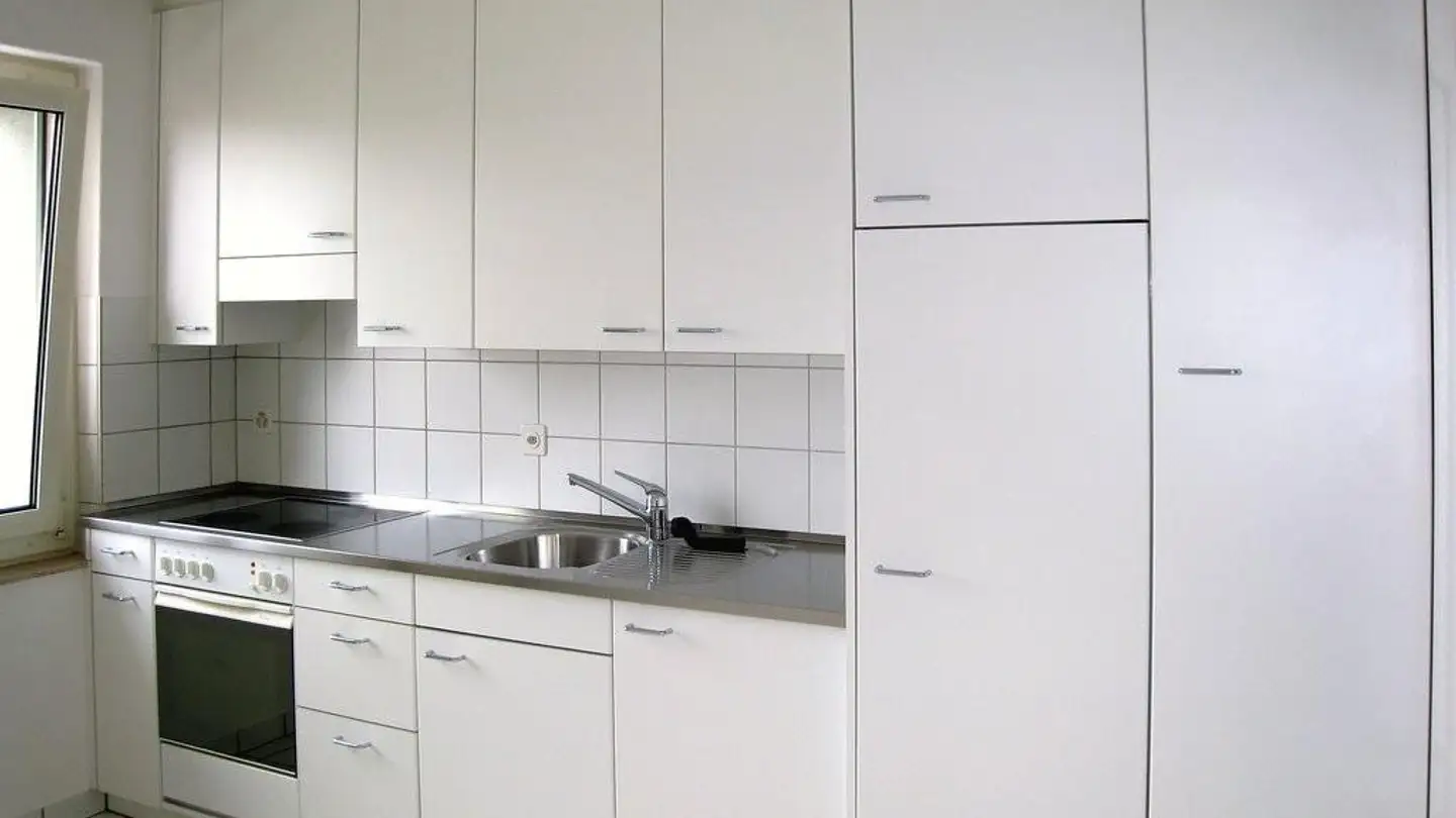 Apartment for rent - Sonnenrainstrasse 7a, 8134 Adliswil - Photo 2