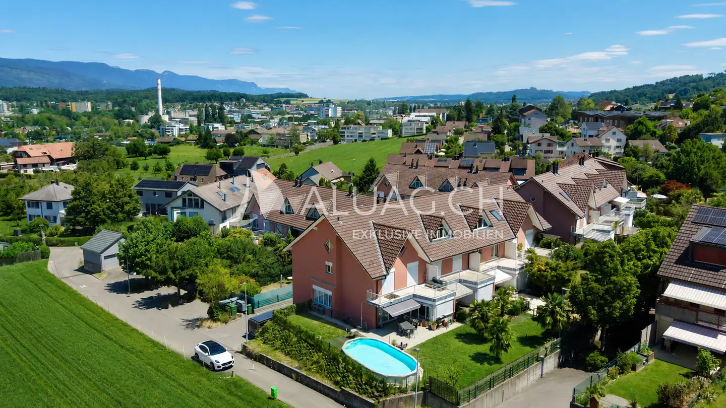 Casa a schiera in vendita - 2562 Port