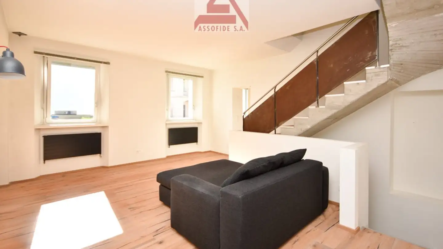 Grande magazzino in vendita - 6600 Muralto - Photo 2