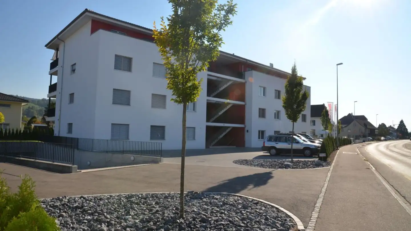 Outdoor parking space for rent - Hauptstrasse 30, 8552 Felben-Wellhausen