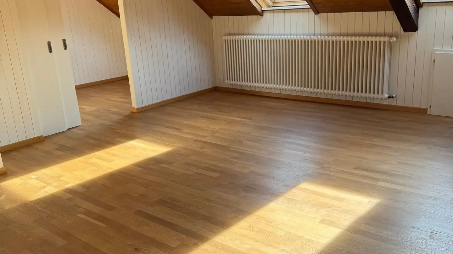 Dachgeschosswohnung mieten - Weinbergstrasse 4, 8802 Kilchberg ZH