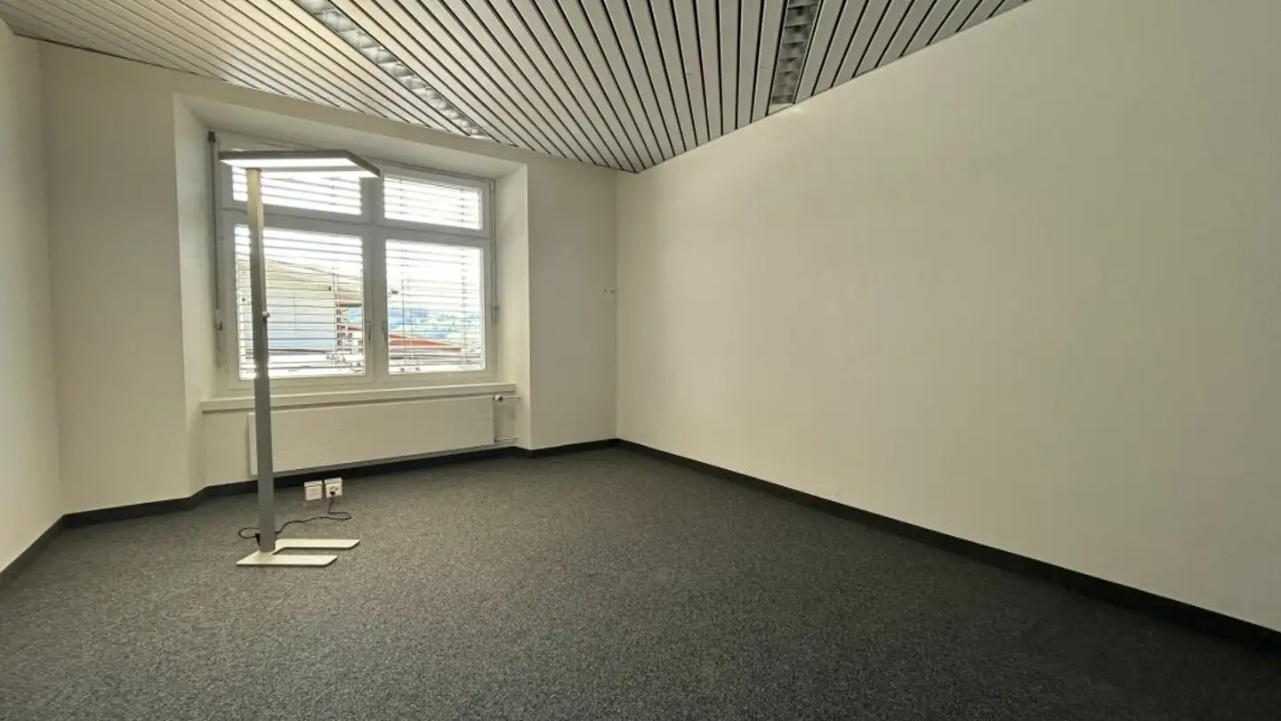 Office space for rent - Fabrikstrasse 6, 8722 Kaltbrunn - Photo 2