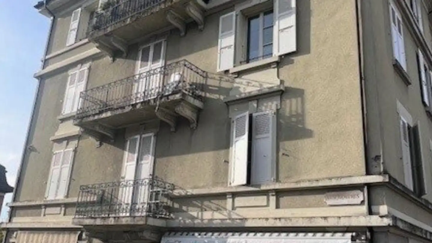Outdoor parking space for rent - Rue Du Sacre Du Printemps 11, 1815 Clarens