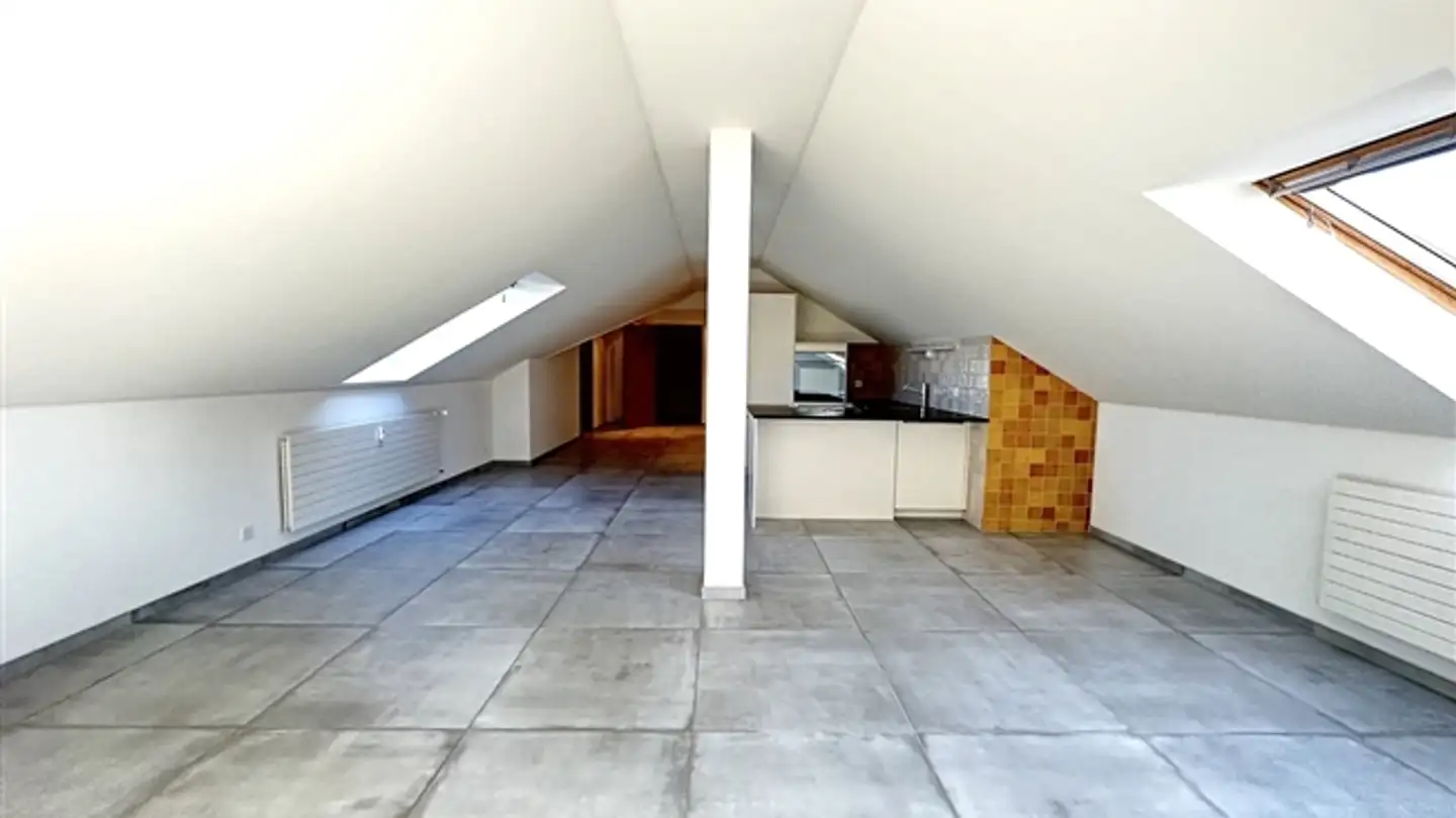 Attique à louer - Metzerlenstrasse 1a, 4115 Mariastein - Photo 2