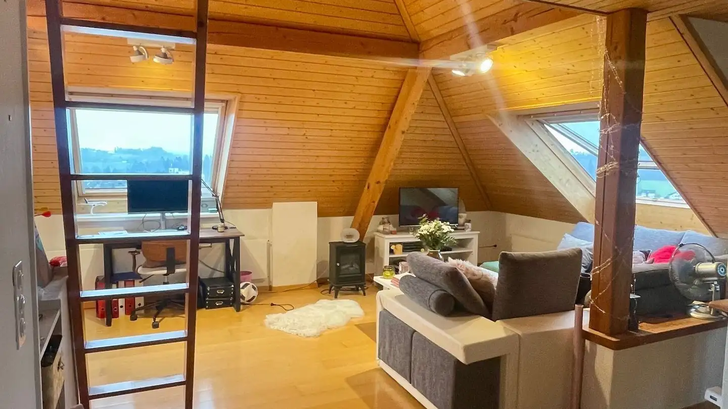 Attic flat for rent - Sunnehalde 4, 8634 Hombrechtikon - Photo 2