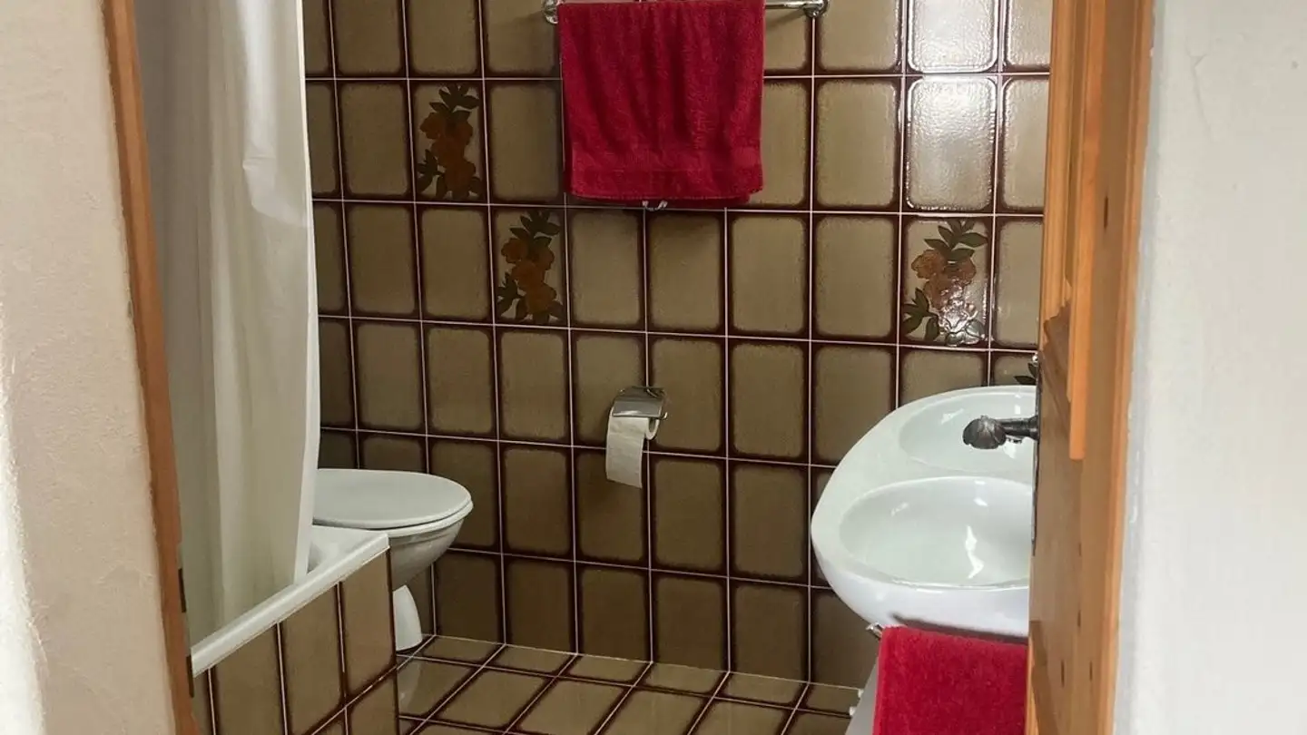 Appartement à louer - Via Cumünela 19, 7522 La Punt-Chamues-ch - Photo 4