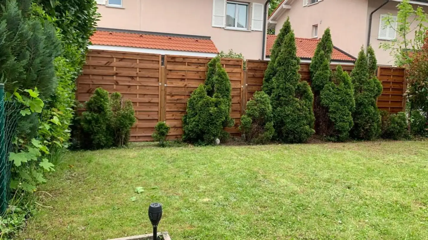 Villa for rent - 1293 Bellevue