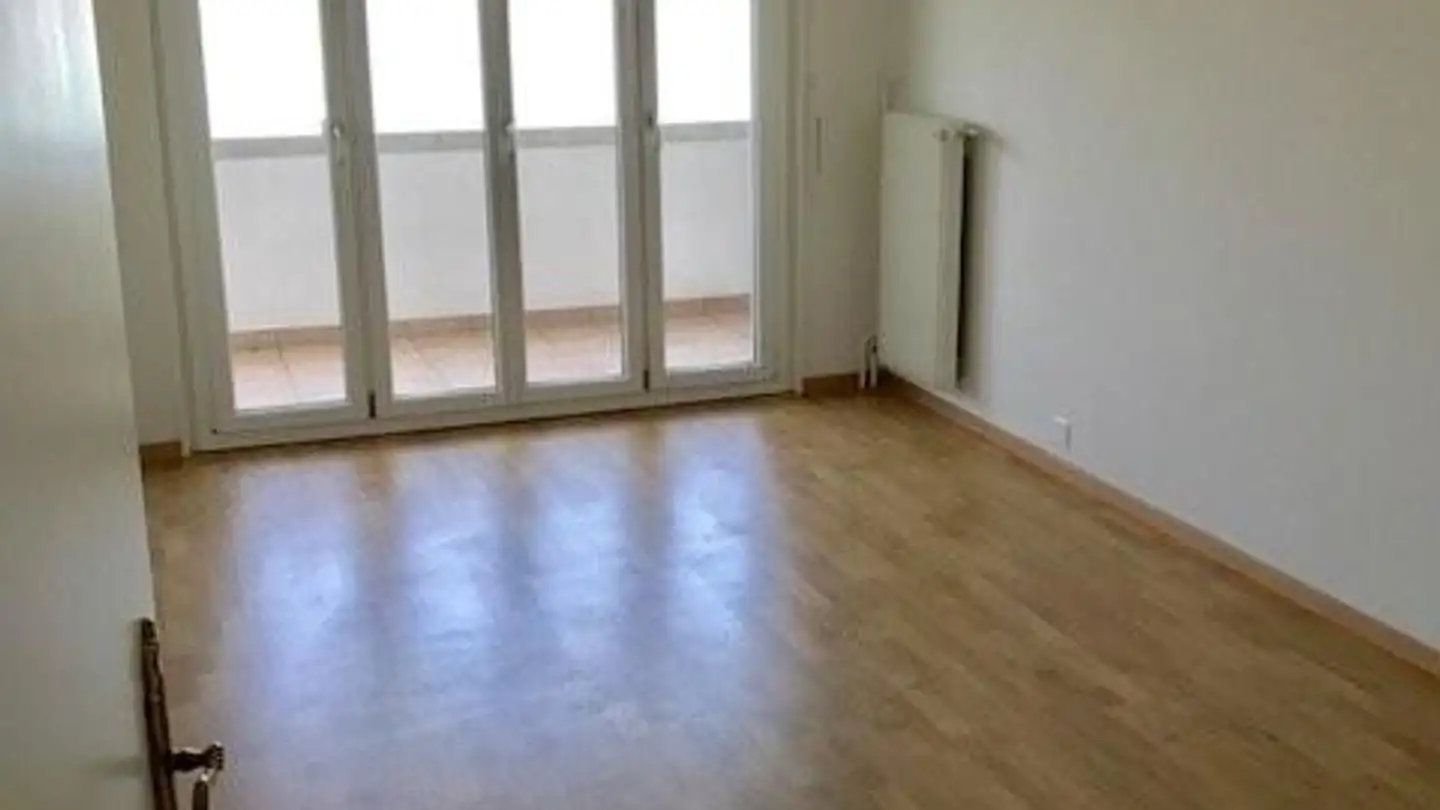 Appartement à louer - Avenue De Chillon 51, 1820 Territet - Photo 3