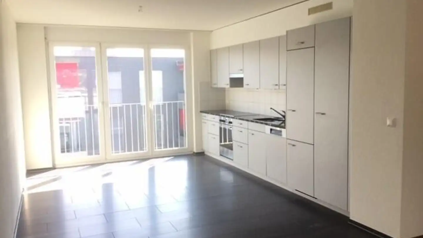 Apartment for rent - Schaffhauserstrasse 476b, 8052 Zürich - Photo 2