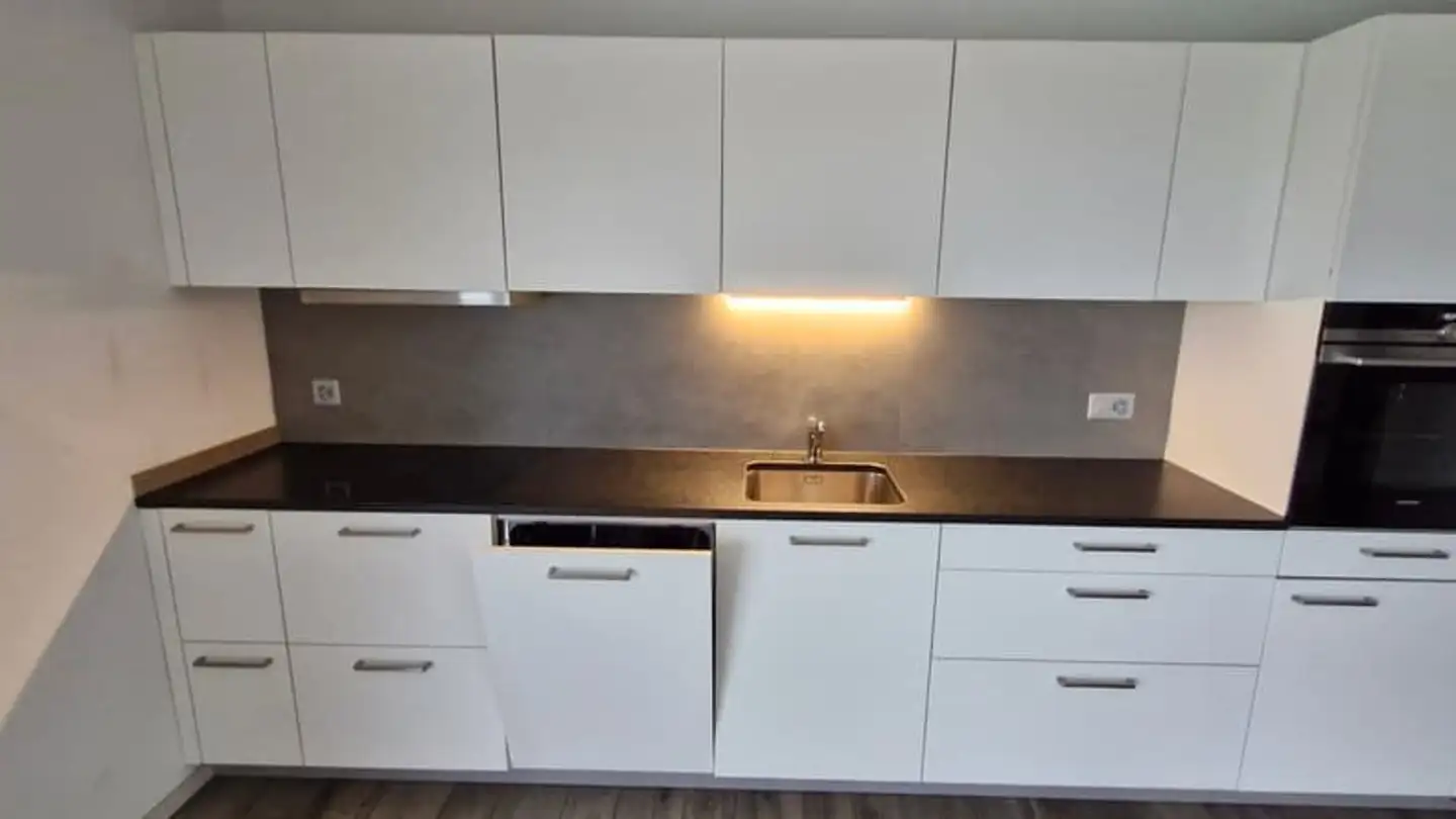 Apartment for rent - Patinage 8, 2350 Saignelégier - Photo 3