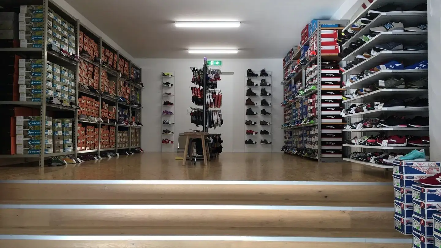 Gewerbe mieten - Edikerstrasse 16, 8635 Dürnten - Foto 4