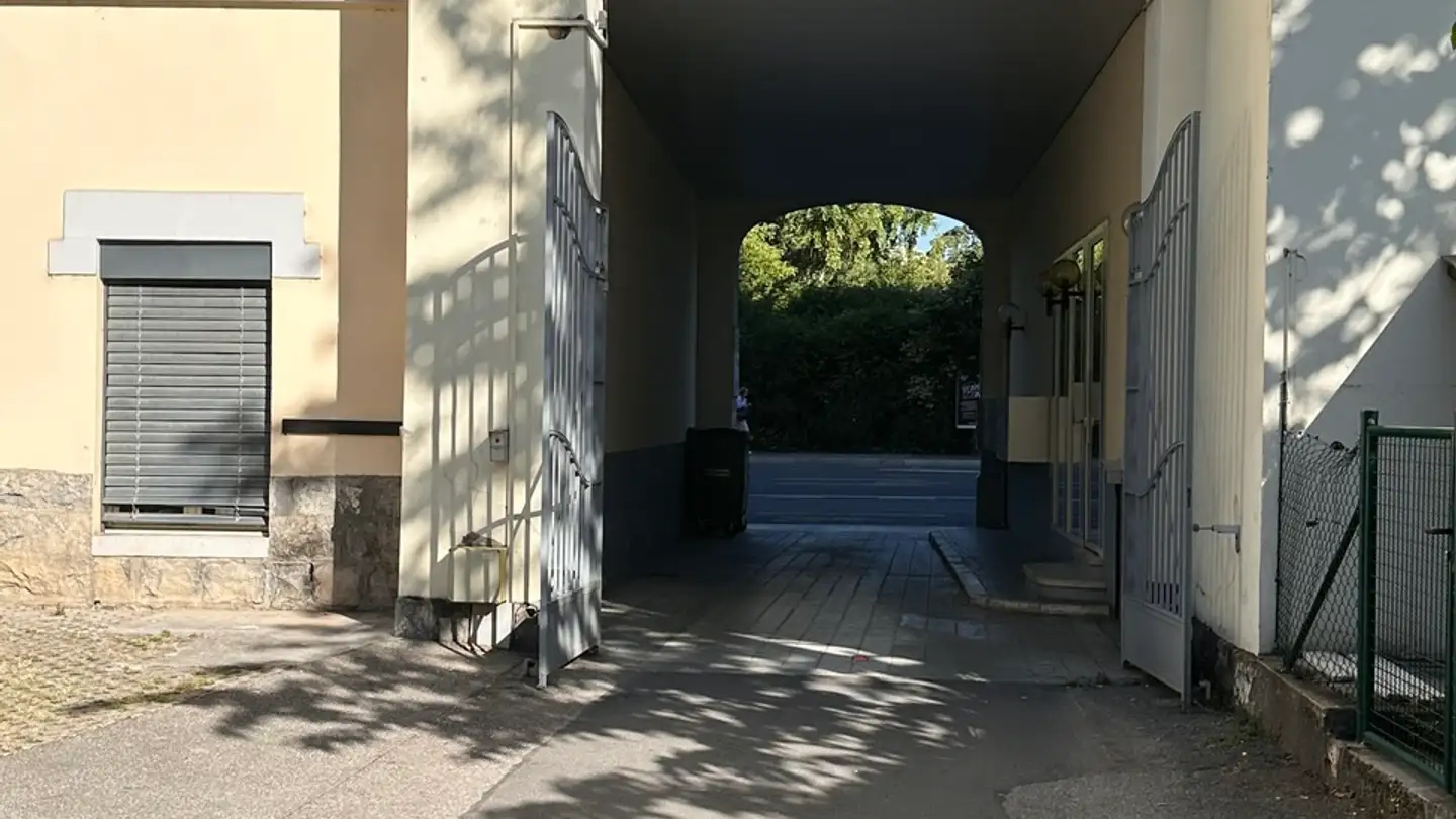 Office space for rent - 1202 Genève - Photo 4