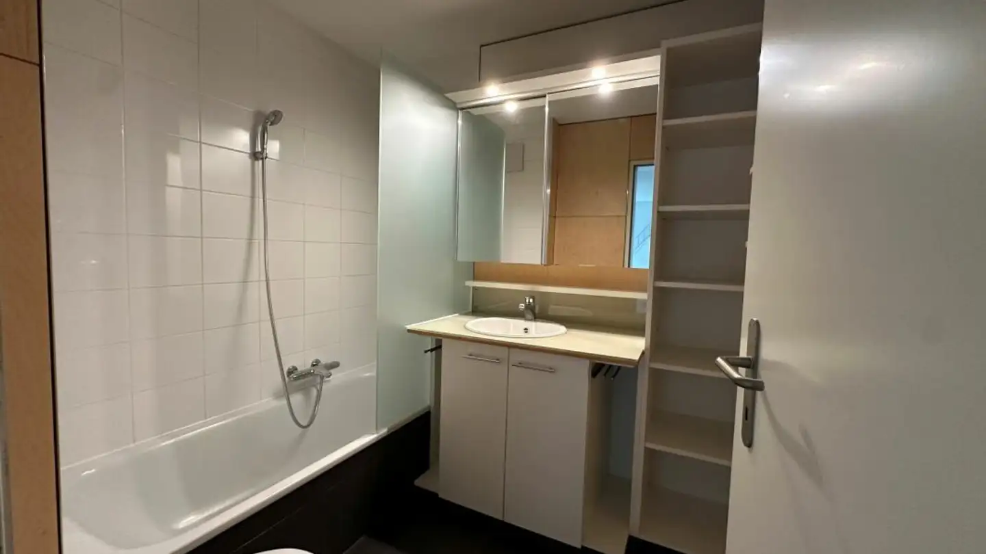 Apartment for rent - Aeussere Baselstrasse 93, 4125 Riehen - Photo 2