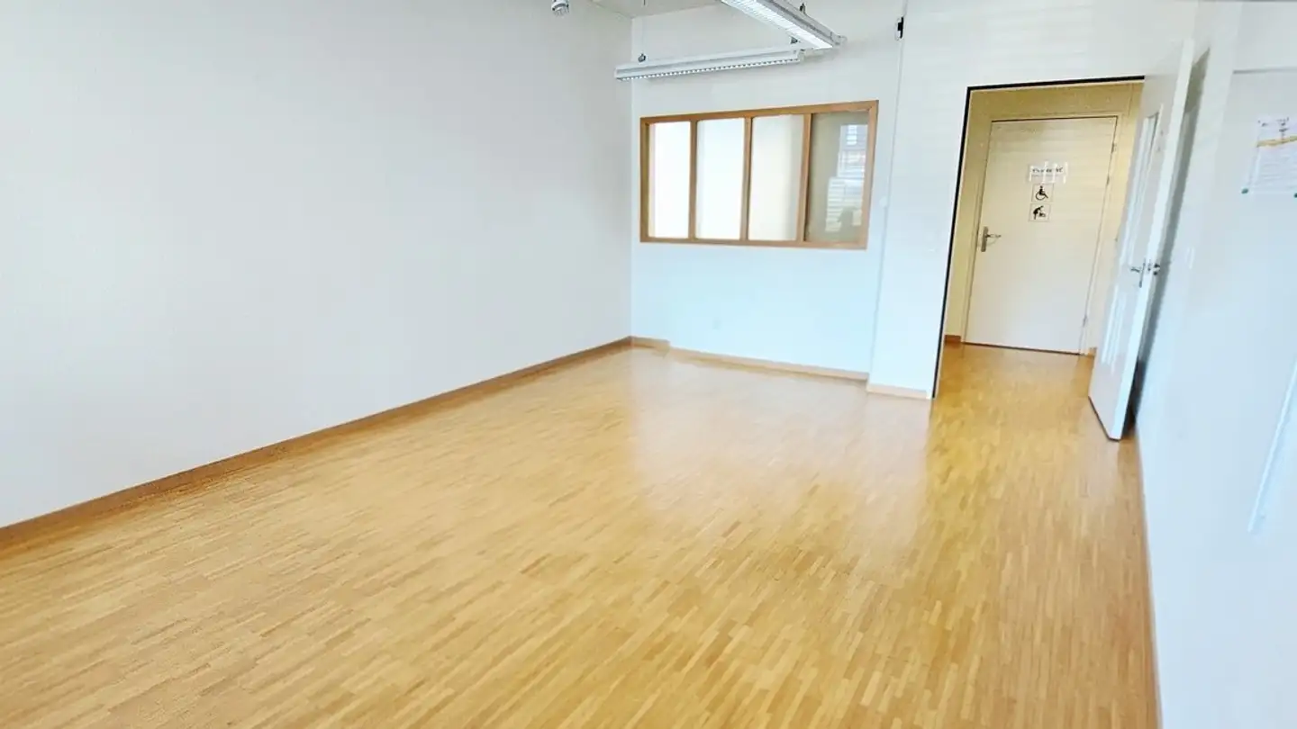 Office space for rent - Poststrasse 4, 8808 Pfäffikon SZ - Photo 3