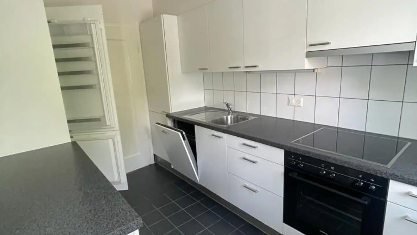 Appartement à louer - Rue De Boujean / Bözingenstrasse 26, 2502 Biel/Bienne - Photo 2