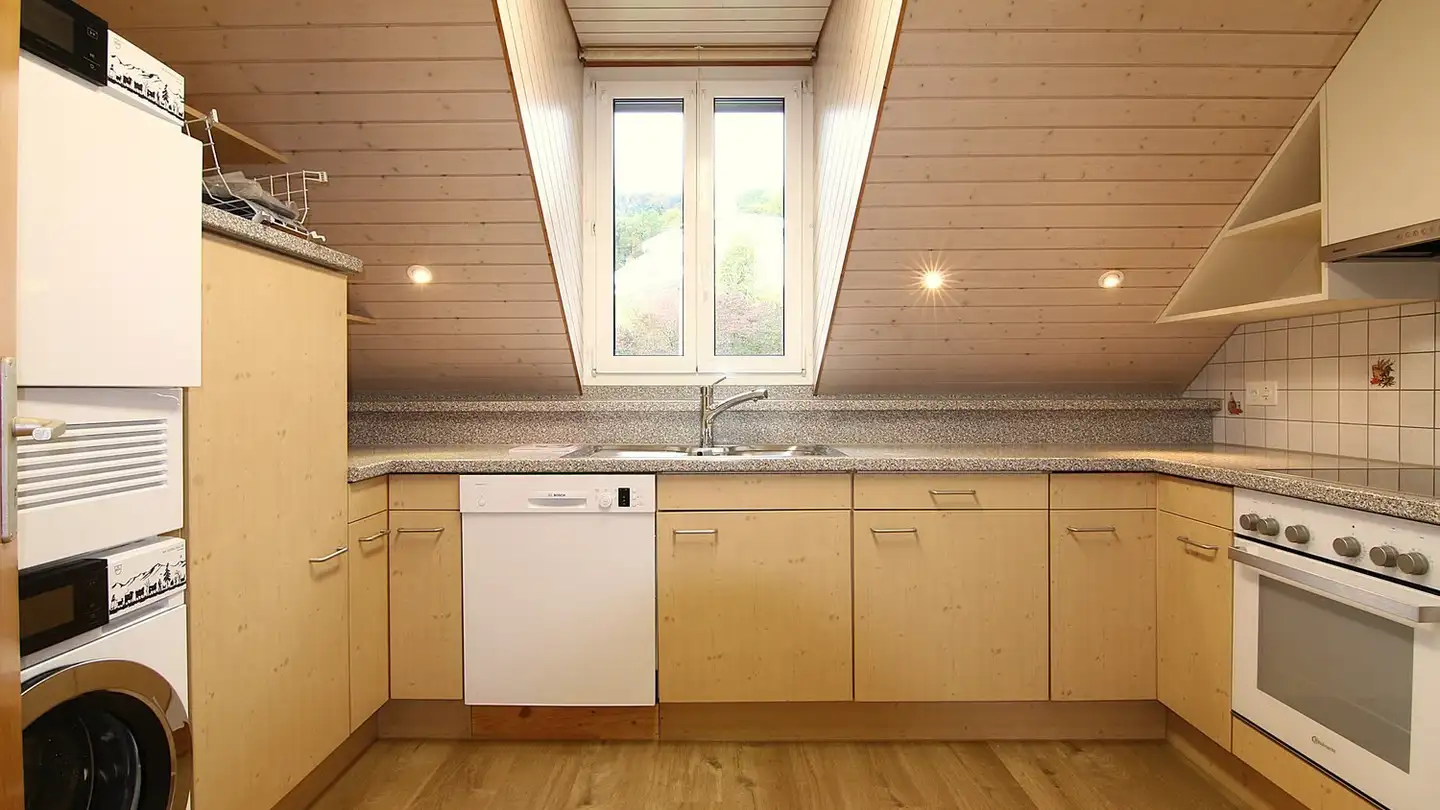 Dachgeschosswohnung mieten - Rebgasse 84, 2540 Grenchen - Foto 2
