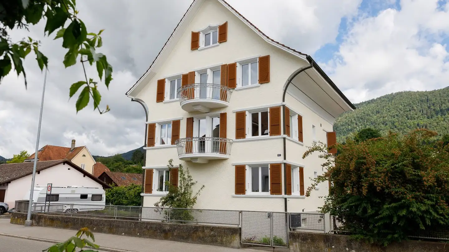 Edificio residenziale in vendita - Däderizstrasse 52, 2540 Grenchen