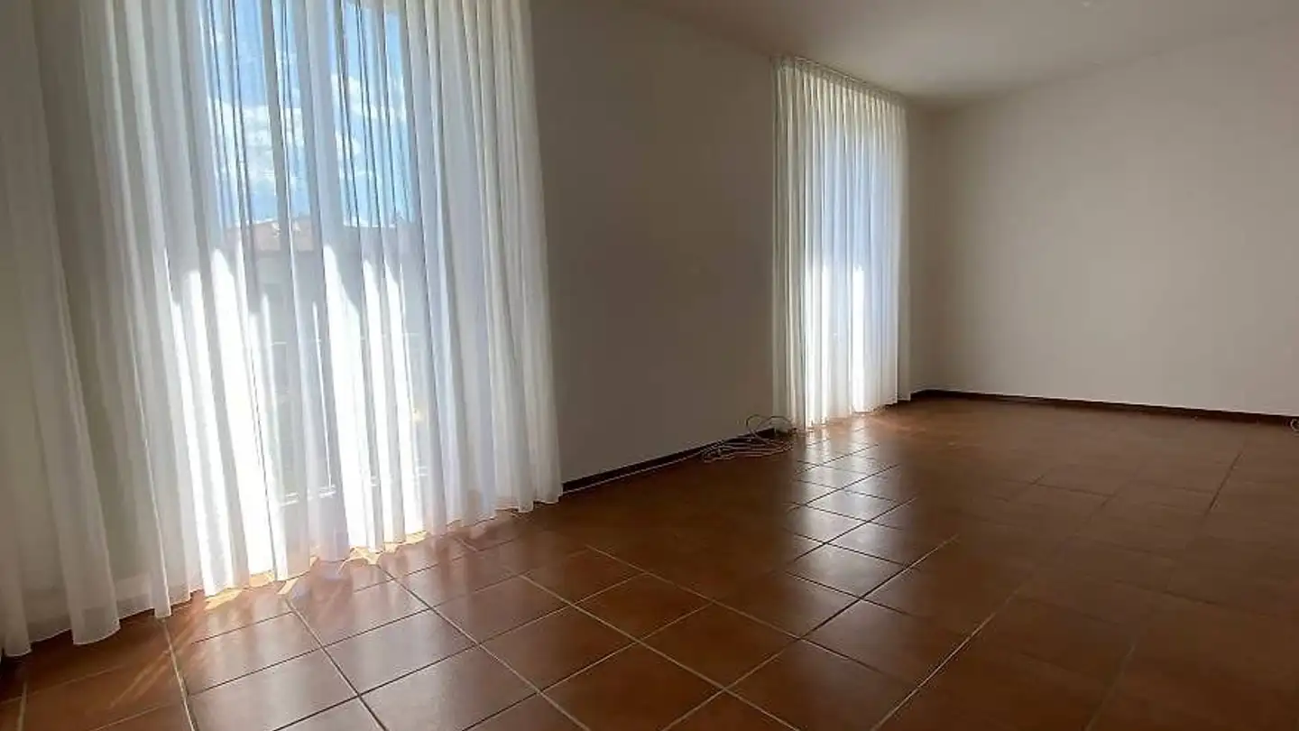 Apartment for rent - Contrada Bornagh, 6984 Pura - Photo 2