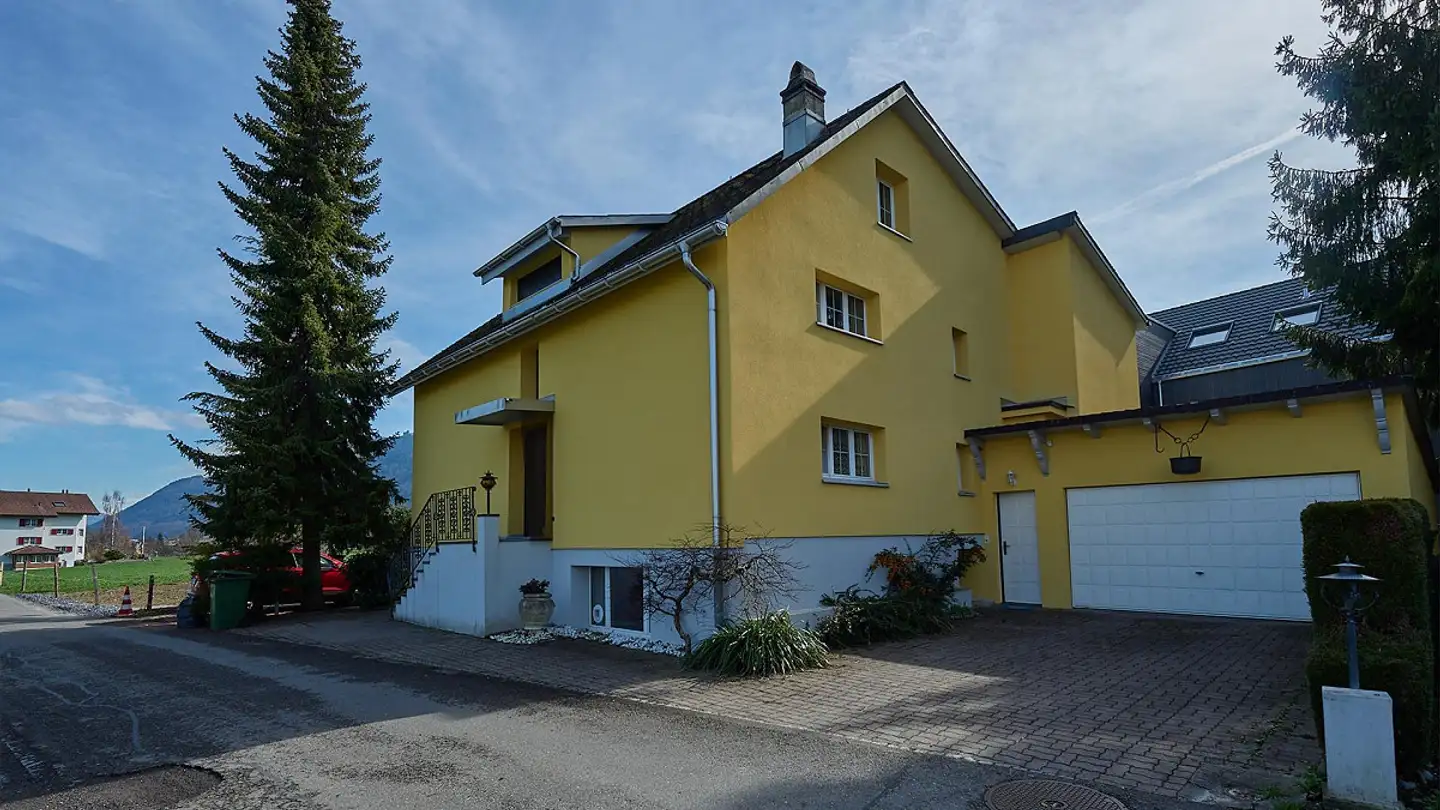Mehrfamilienhaus kaufen - Kreuzstattstrasse 14, 8854 Galgenen - Foto 2